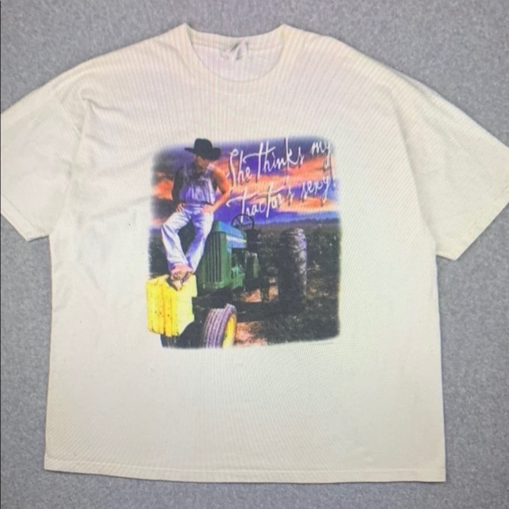 Graphic White T-Shirt